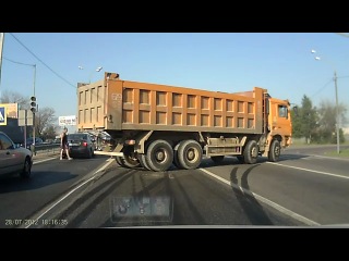 drift on a four-axle truck