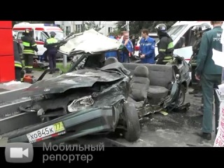 in an accident in the east of moscow, a girl died and another person was injured (08/31/13.)